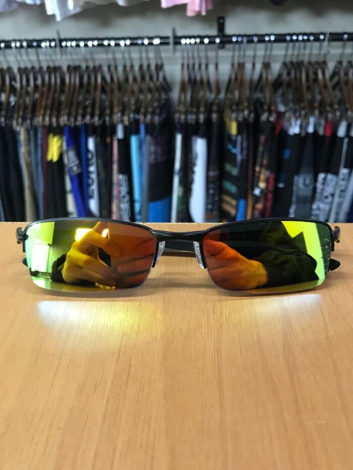 Óculos Oakley Lupa Metal Preto & Dourado